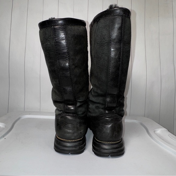 UGG Australia Brooks Tall Black Shearling Leather Sheepskin Lined Boots Womens 7 - Picture 5 of 13
